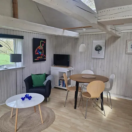 Semesterbostad Hyttan